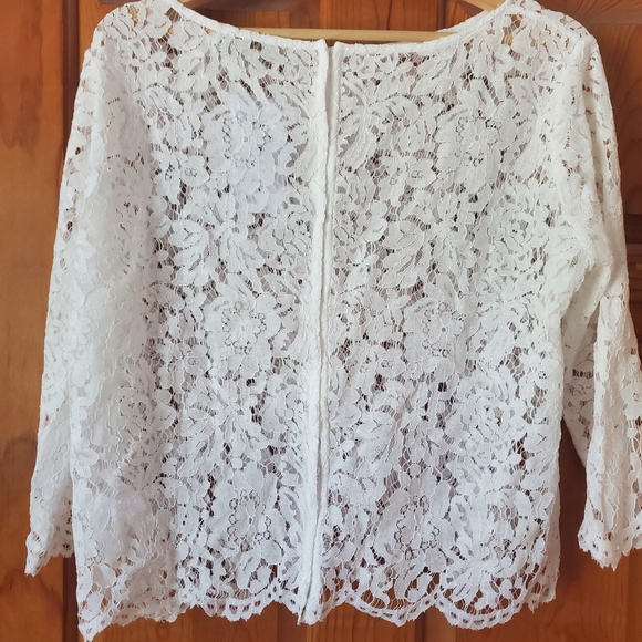 Custom made white lace top - Picture 5 of 5